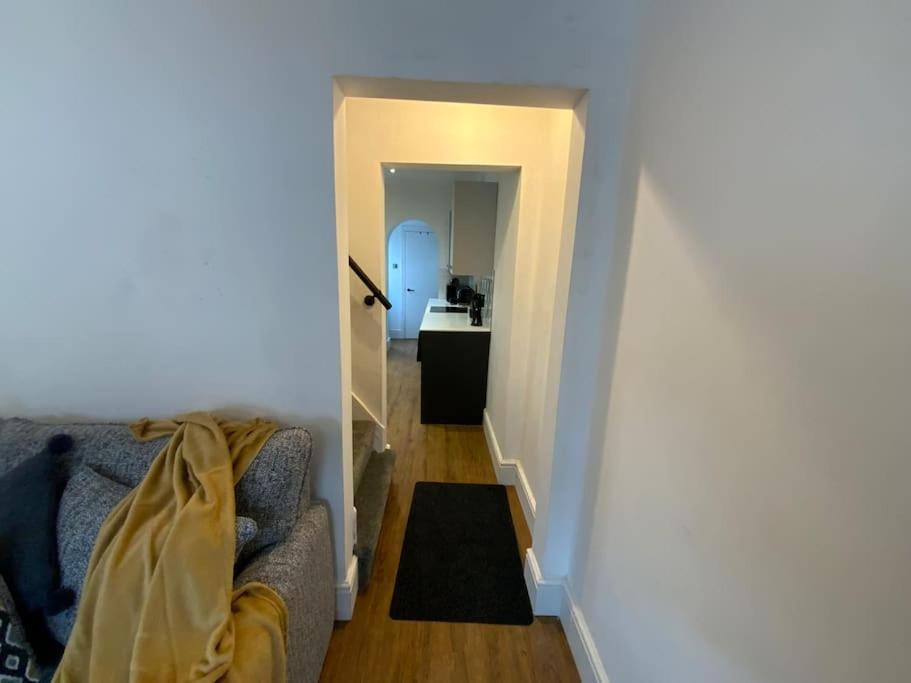 Centrally Located To The City Of Lincoln Eksteriør bilde